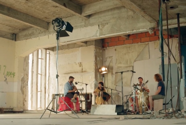 lecritoire-de-marie-portrait-groupe-de-musique-labess-album-yemma-2021